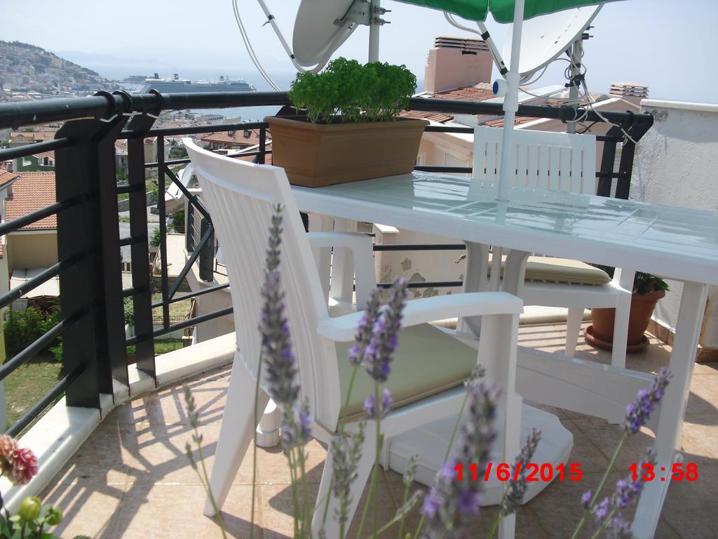 Gaby Apartment كوشاداسيه الغرفة الصورة
